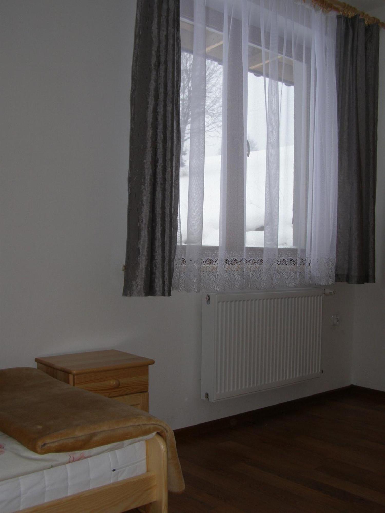 Dom Goscinny Na Skolach Gliczarów Quarto foto